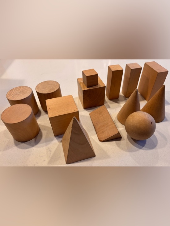 Other - 🌸 Wooden Geometric Solids Set - Natural Wood